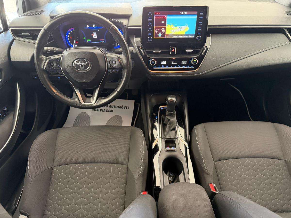 toyota-corolla-2022-hibrido-a-gasolina-1798cc