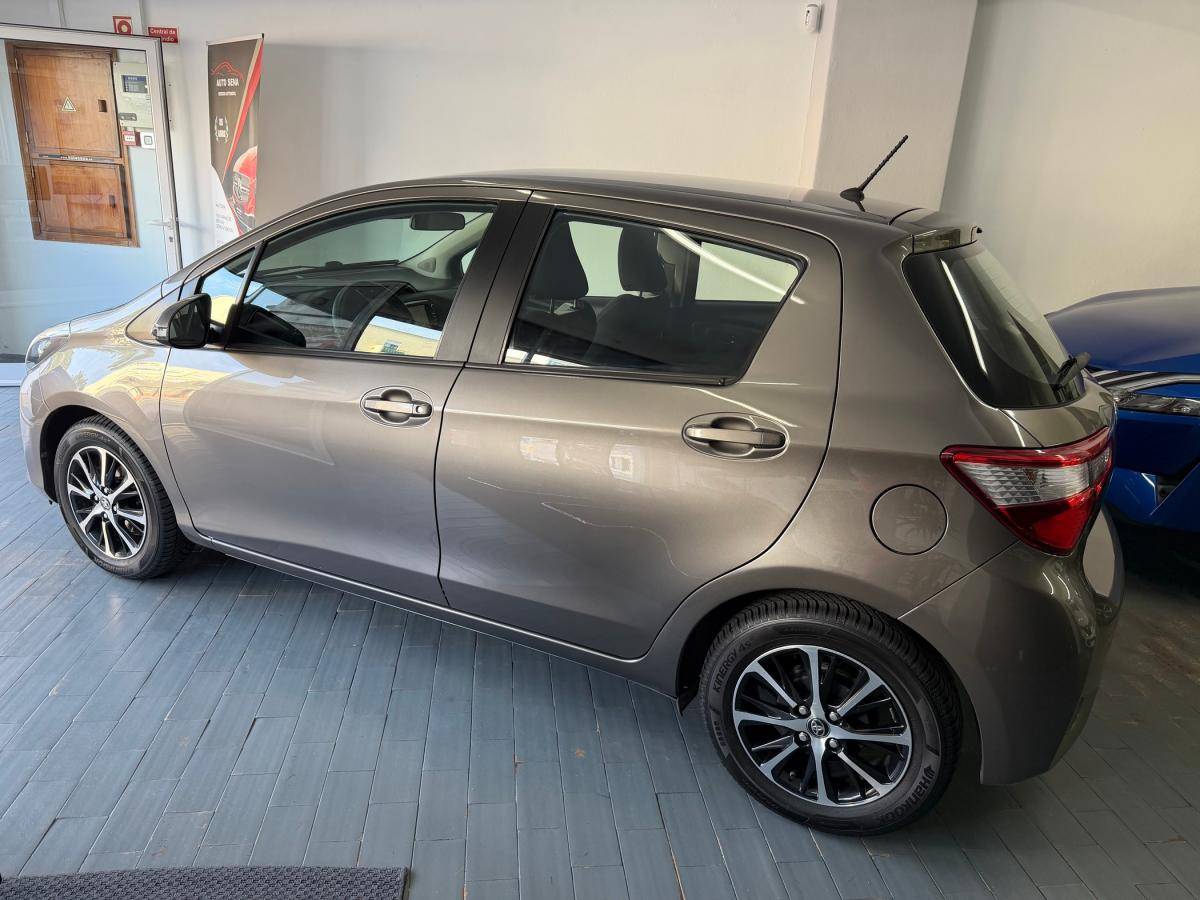 toyota-yaris-2020-gasolina-998cc
