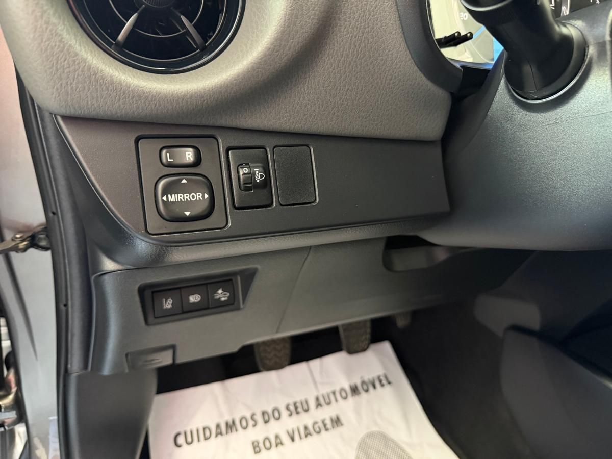 toyota-yaris-2020-gasolina-998cc