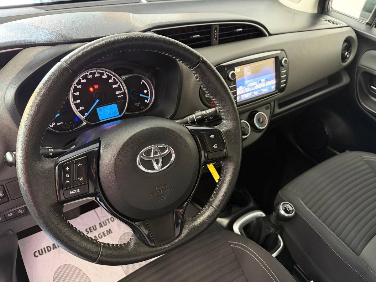 toyota-yaris-2020-gasolina-998cc