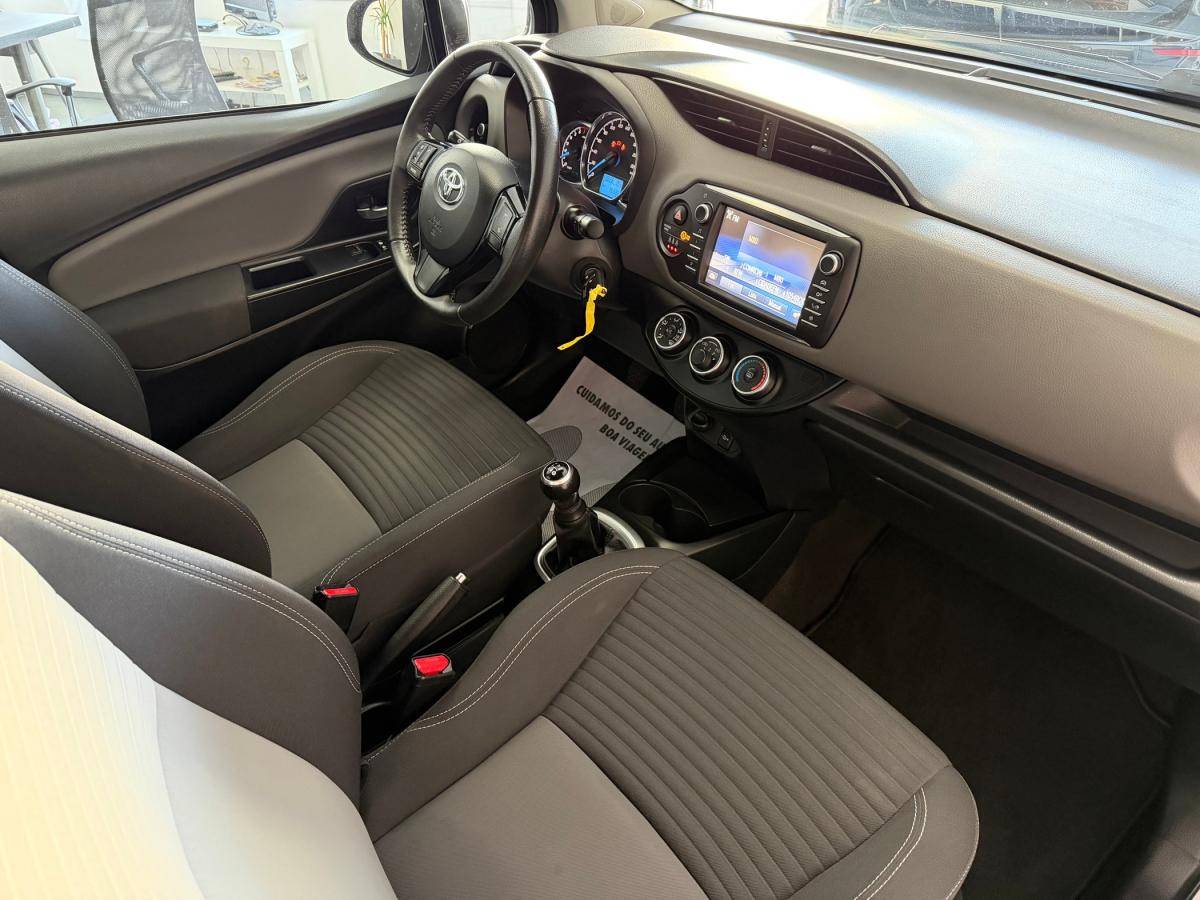 toyota-yaris-2020-gasolina-998cc