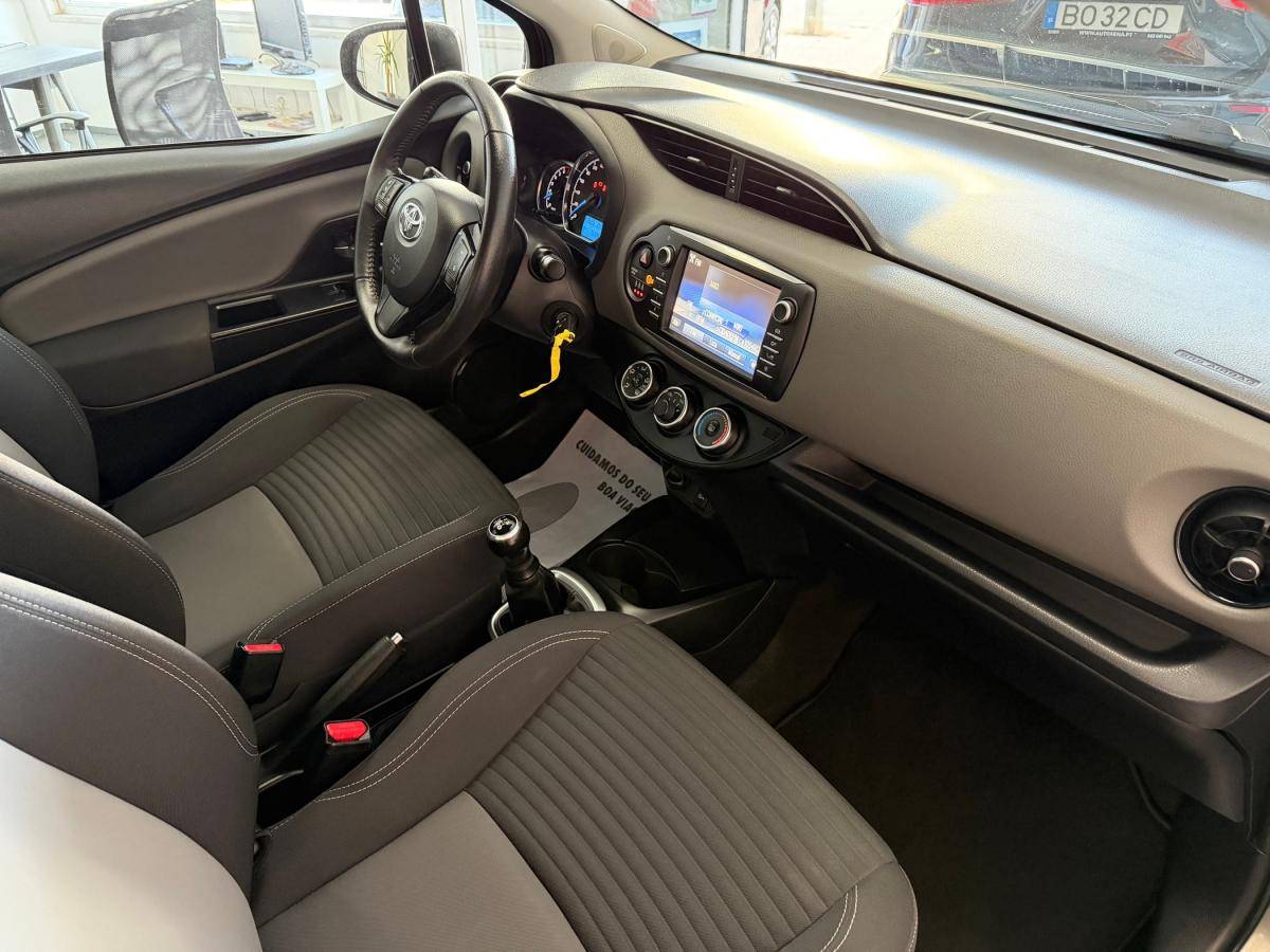 toyota-yaris-2020-gasolina-998cc
