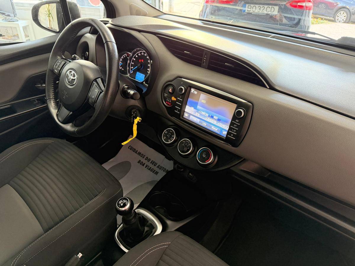 toyota-yaris-2020-gasolina-998cc