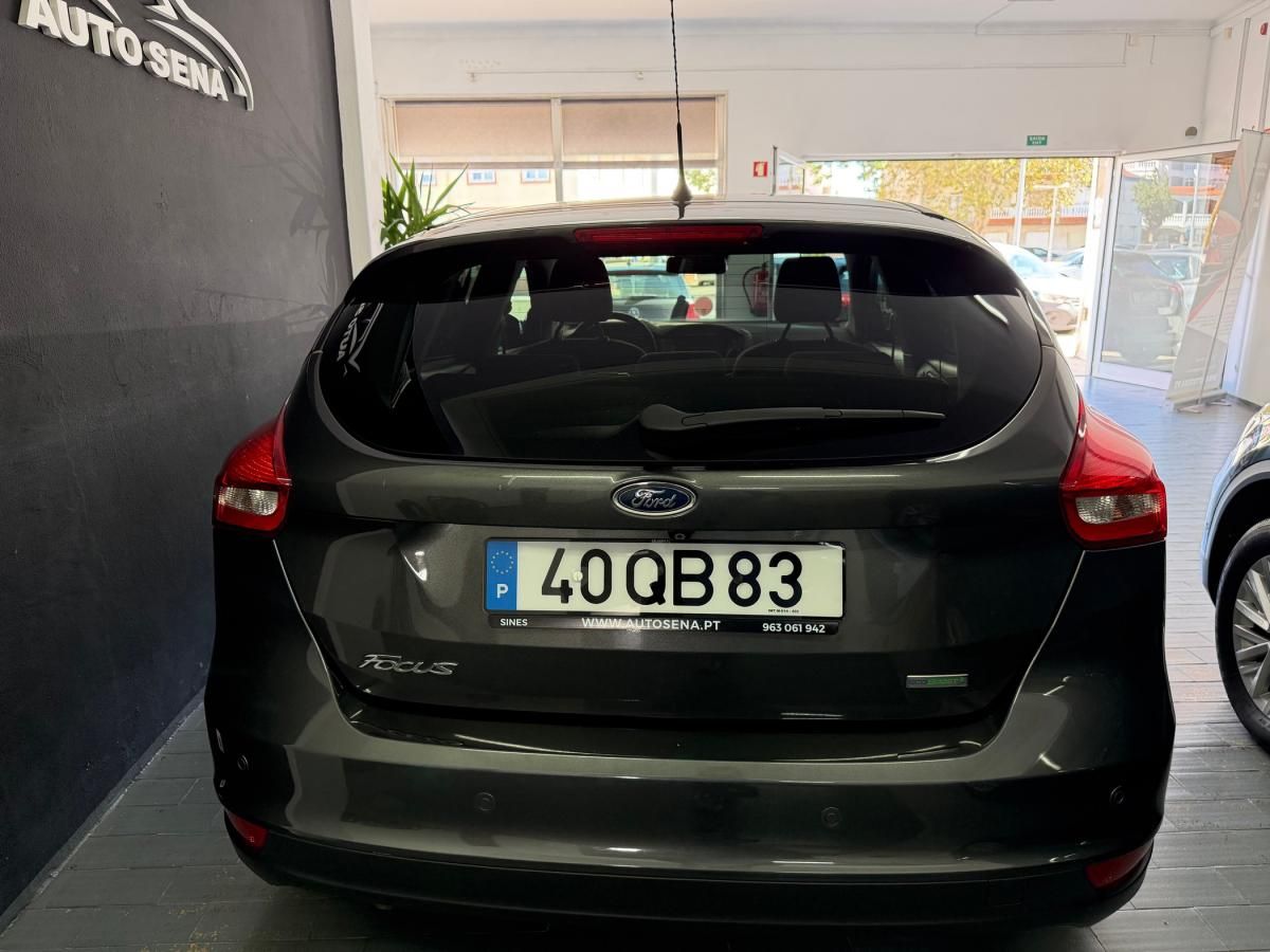 ford-focus-2015-gasolina-998cc