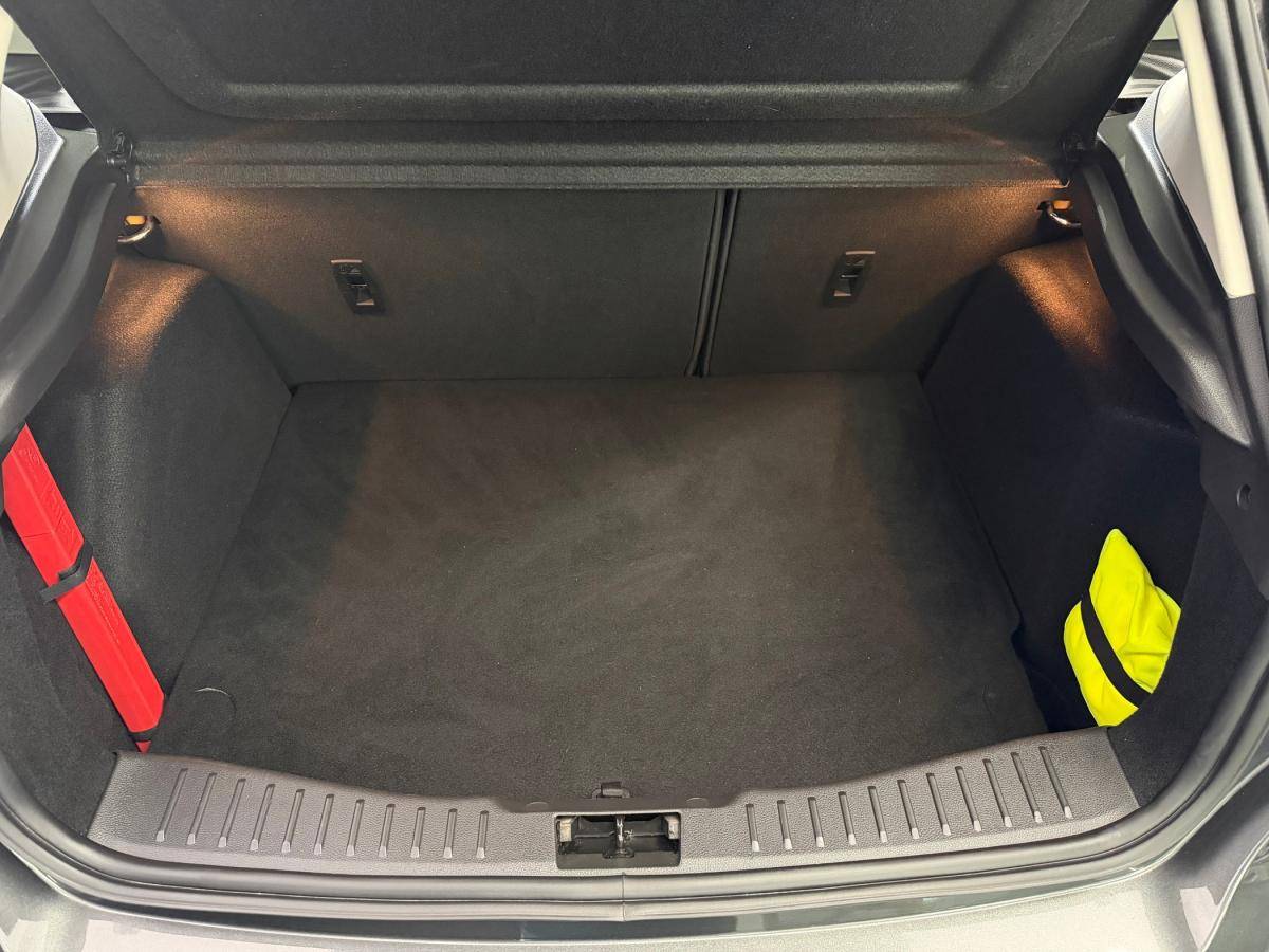 ford-focus-2015-gasolina-998cc