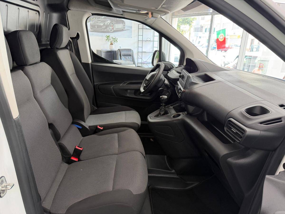 peugeot-partner-2022-diesel-1499cc