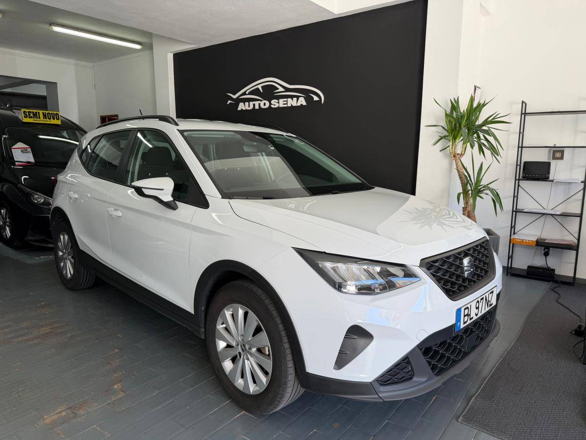 seat-arona-2024-gasolina-999cc