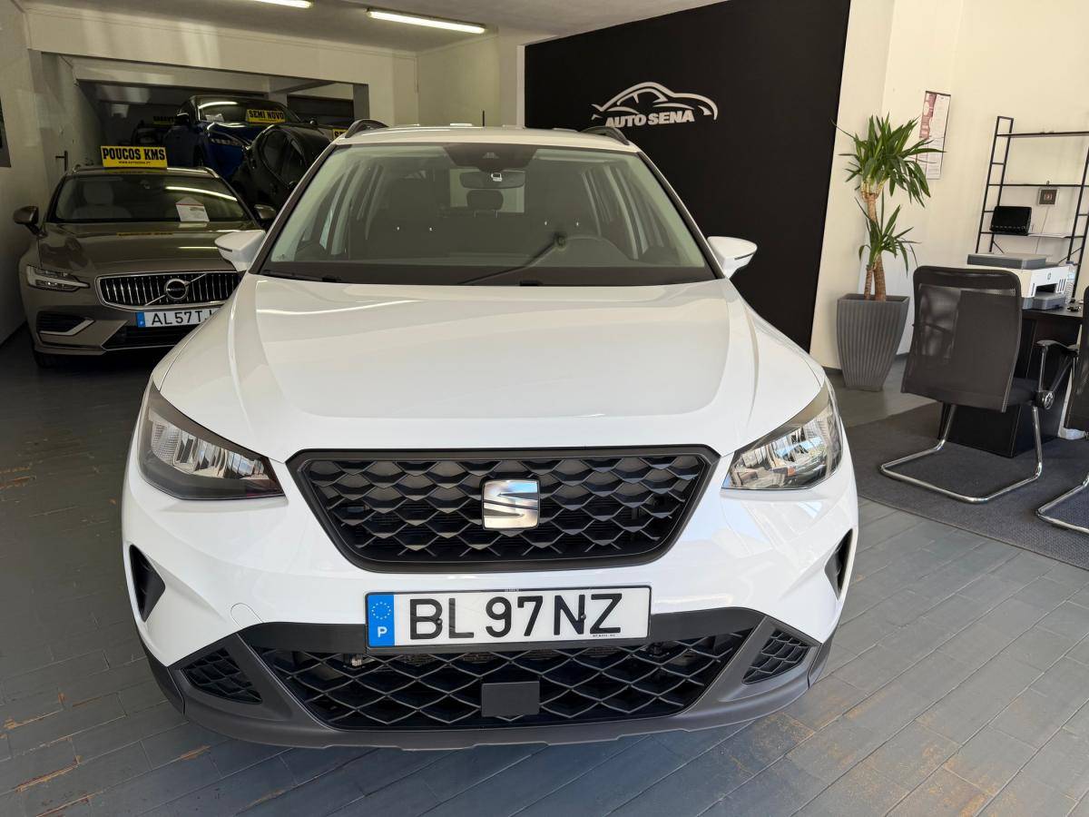 seat-arona-2024-gasolina-999cc