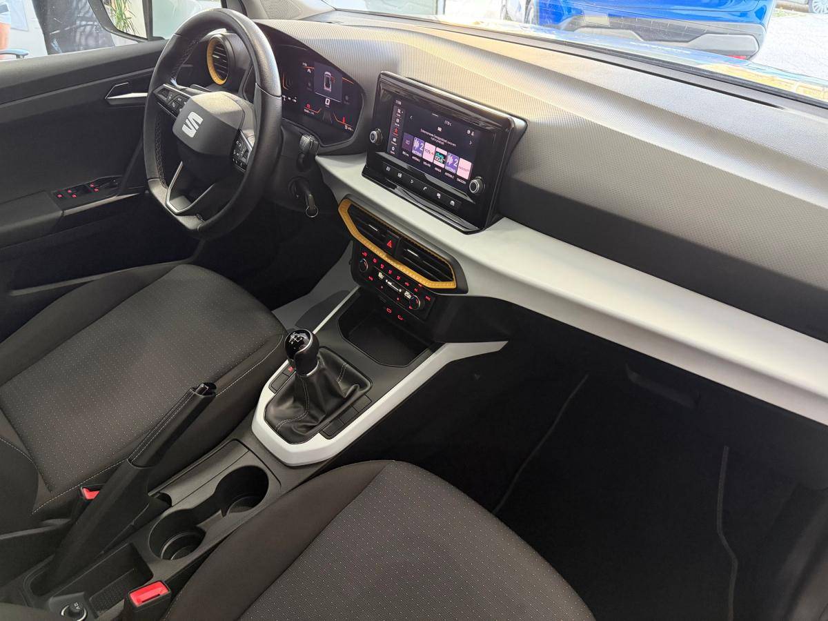 seat-arona-2024-gasolina-999cc