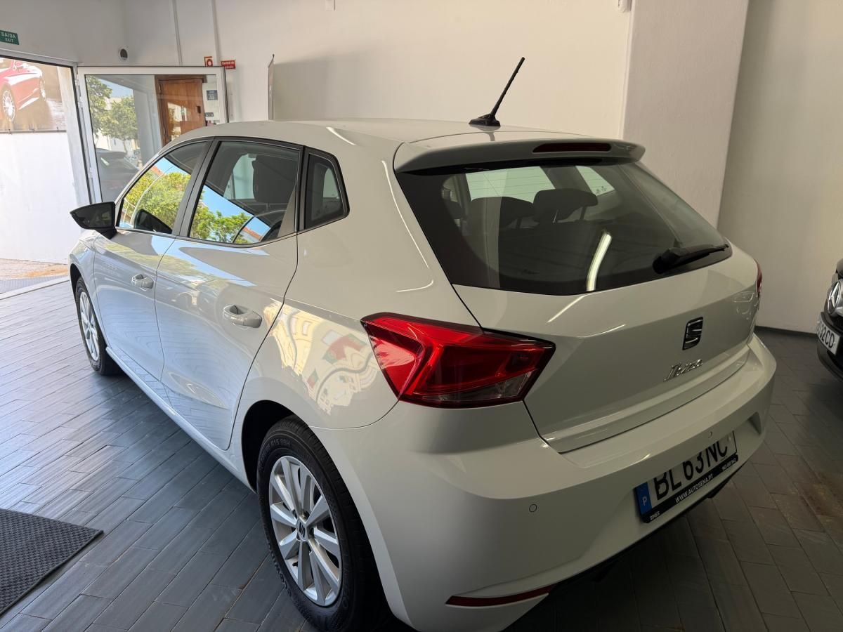 seat-ibiza-2024-gasolina-999cc