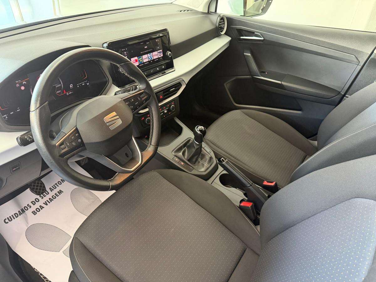 seat-ibiza-2024-gasolina-999cc