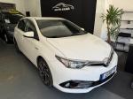 toyota-auris-2016-hibrido-a-gasolina-1798cc