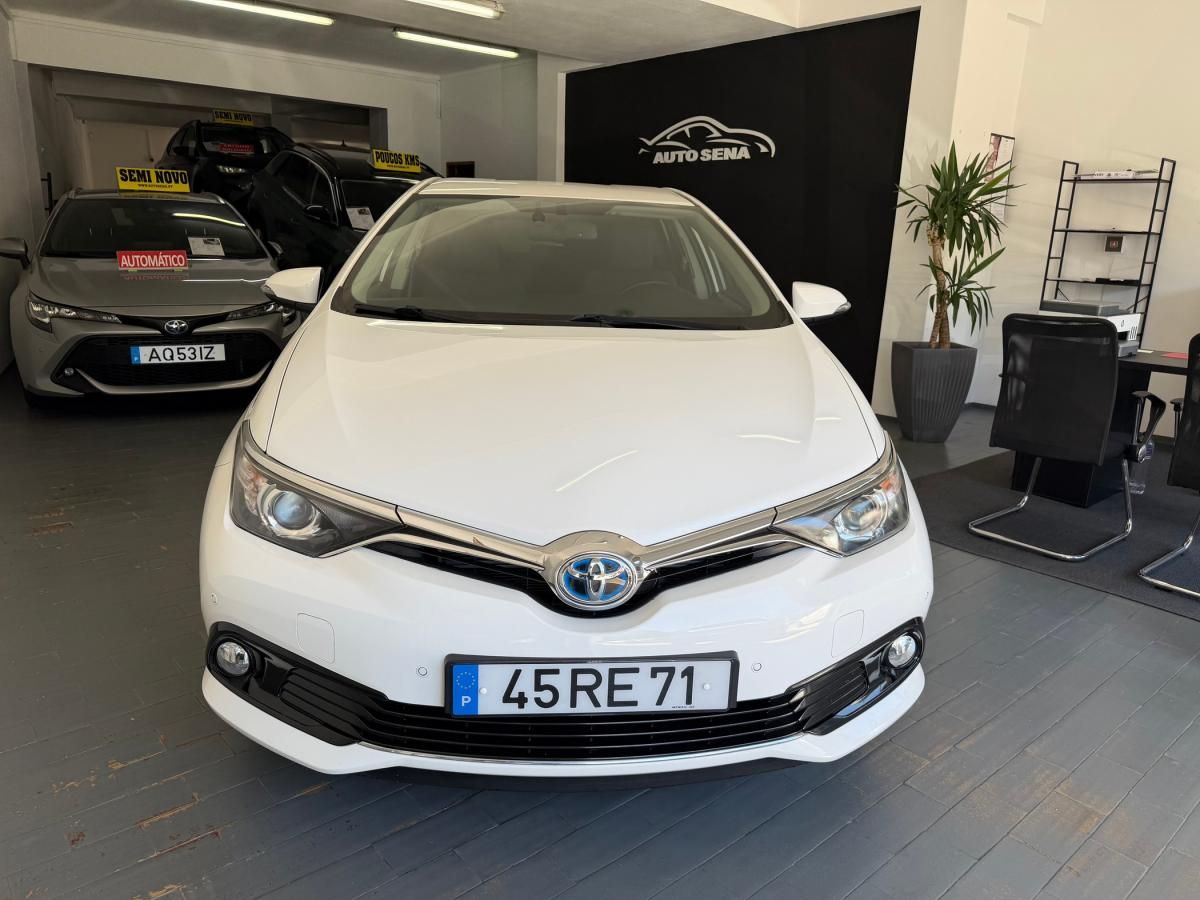 toyota-auris-2016-hibrido-a-gasolina-1798cc