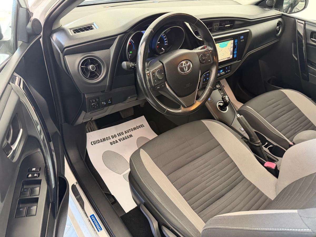 toyota-auris-2016-hibrido-a-gasolina-1798cc