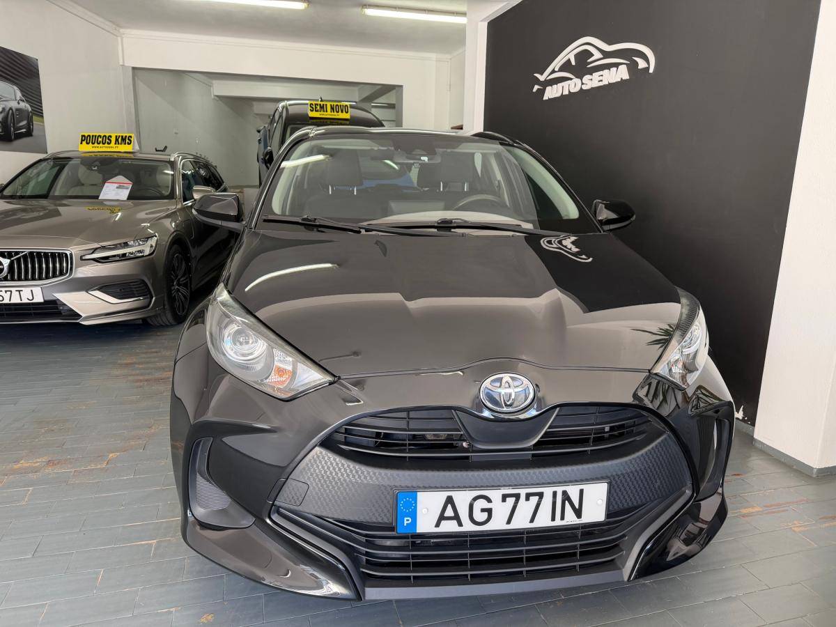 toyota-yaris-2021-gasolina-998cc