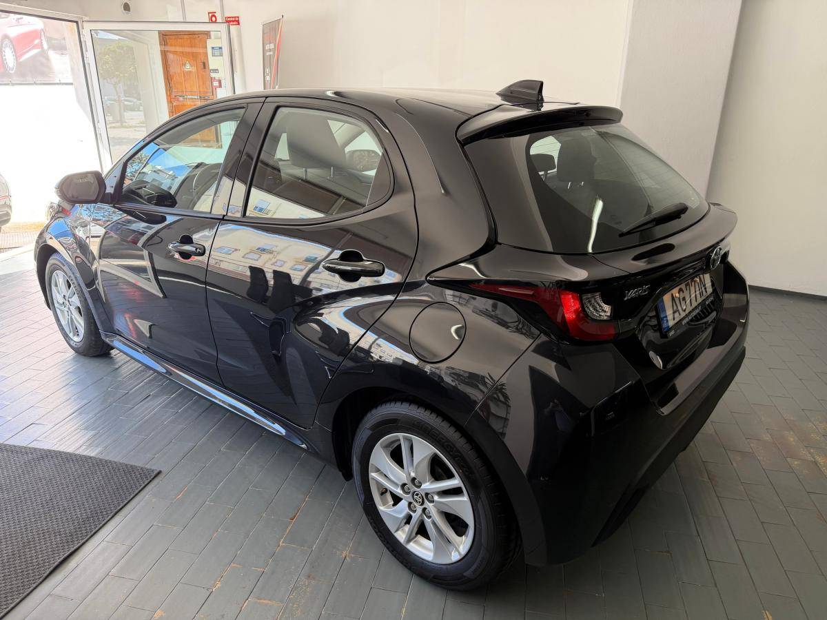toyota-yaris-2021-gasolina-998cc