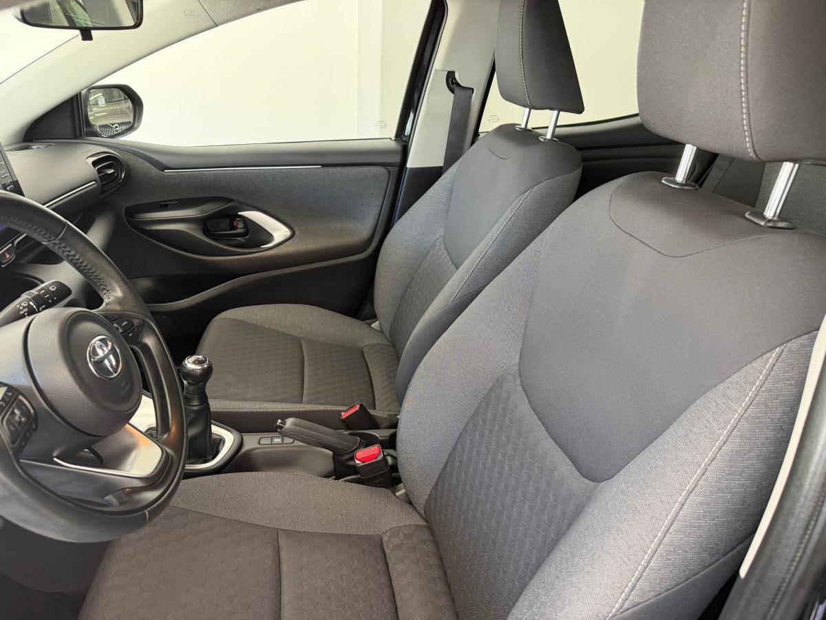 toyota-yaris-2021-gasolina-998cc