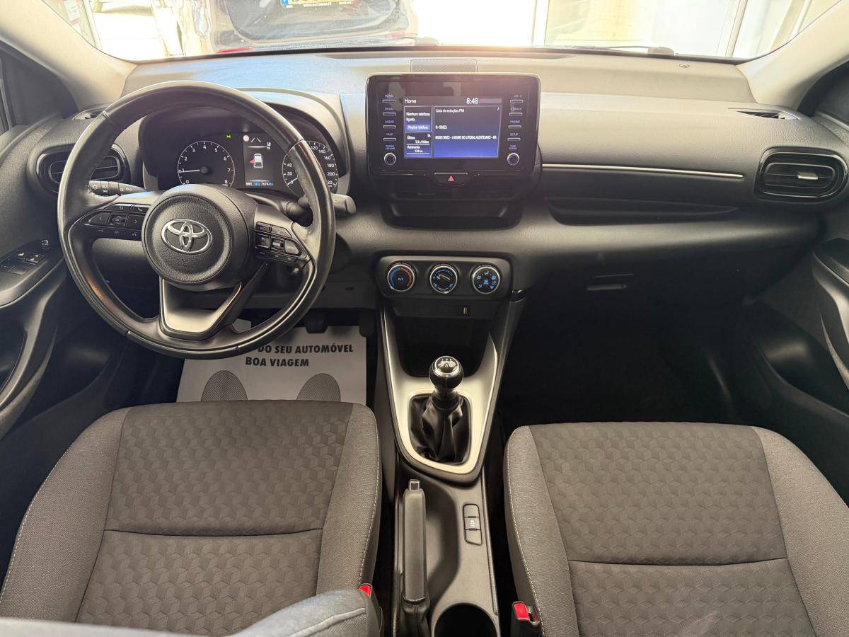 toyota-yaris-2021-gasolina-998cc