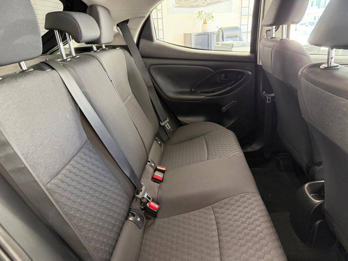 toyota-yaris-2021-gasolina-998cc