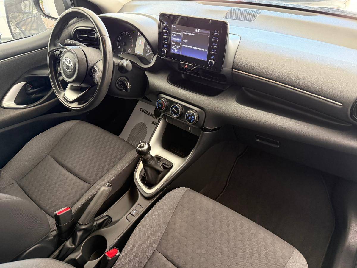 toyota-yaris-2021-gasolina-998cc