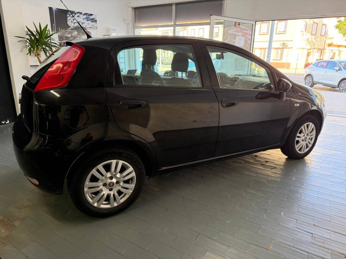 fiat-punto-2017-gasolina-1242cc