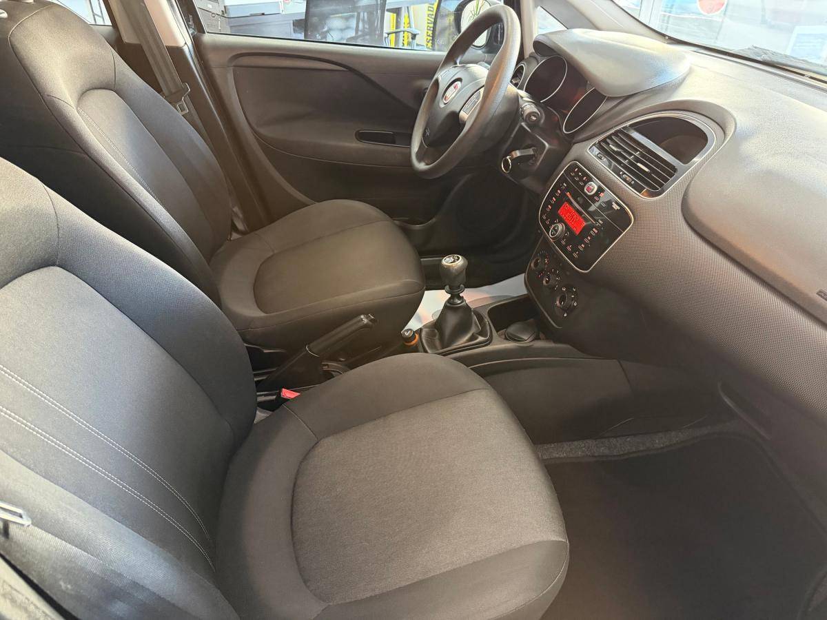 fiat-punto-2017-gasolina-1242cc