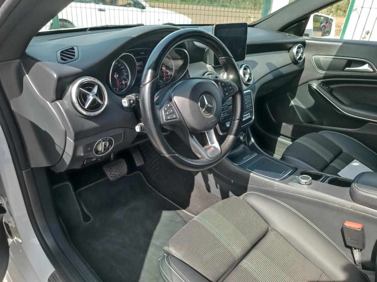 mercedes-benz-cla-180-d-blueefficiency-1-5-2018-diesel-1461cc