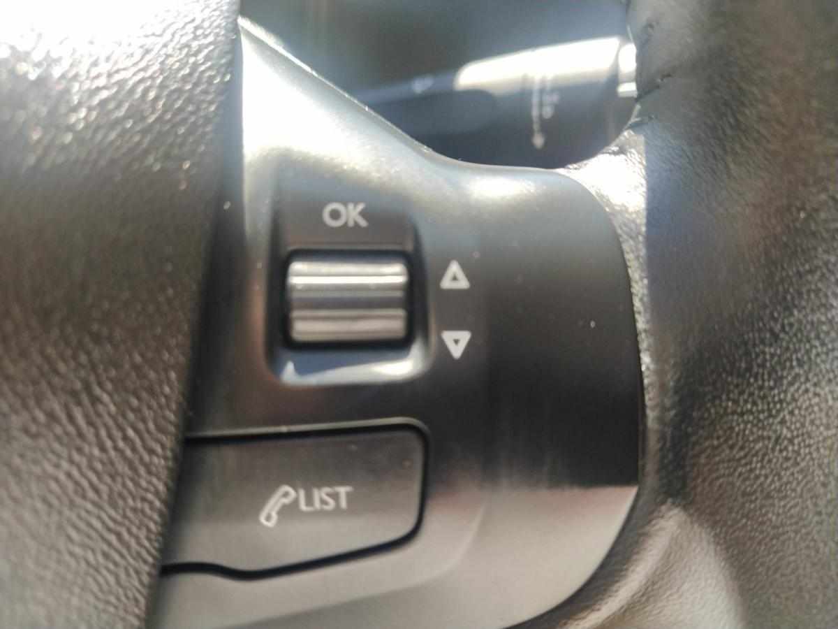peugeot-208-2019-diesel-1499cc