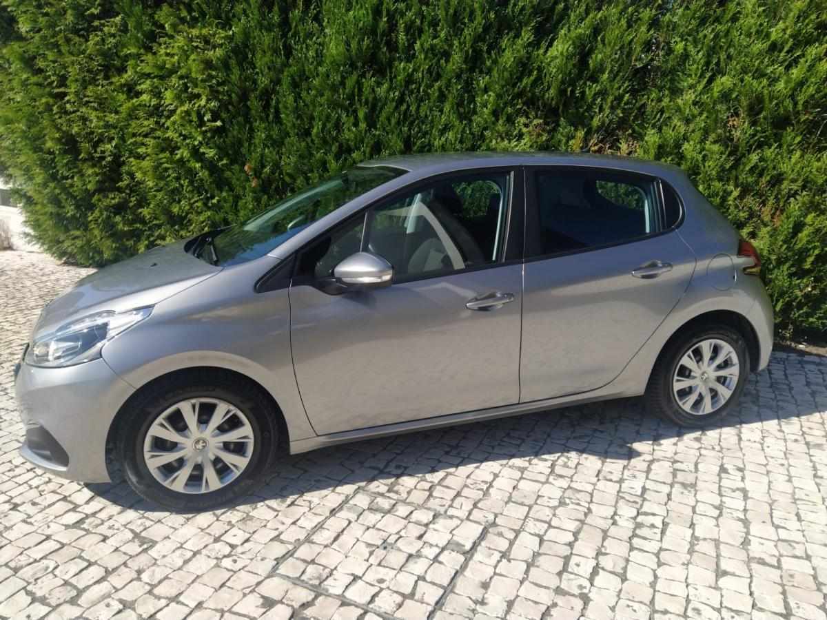 peugeot-208-2019-diesel-1499cc