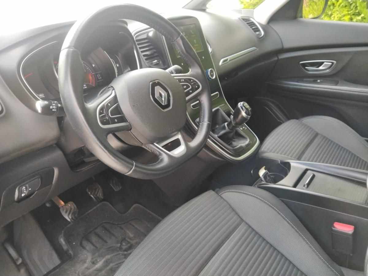 renault-grand-scenic-2018-diesel-1461cc