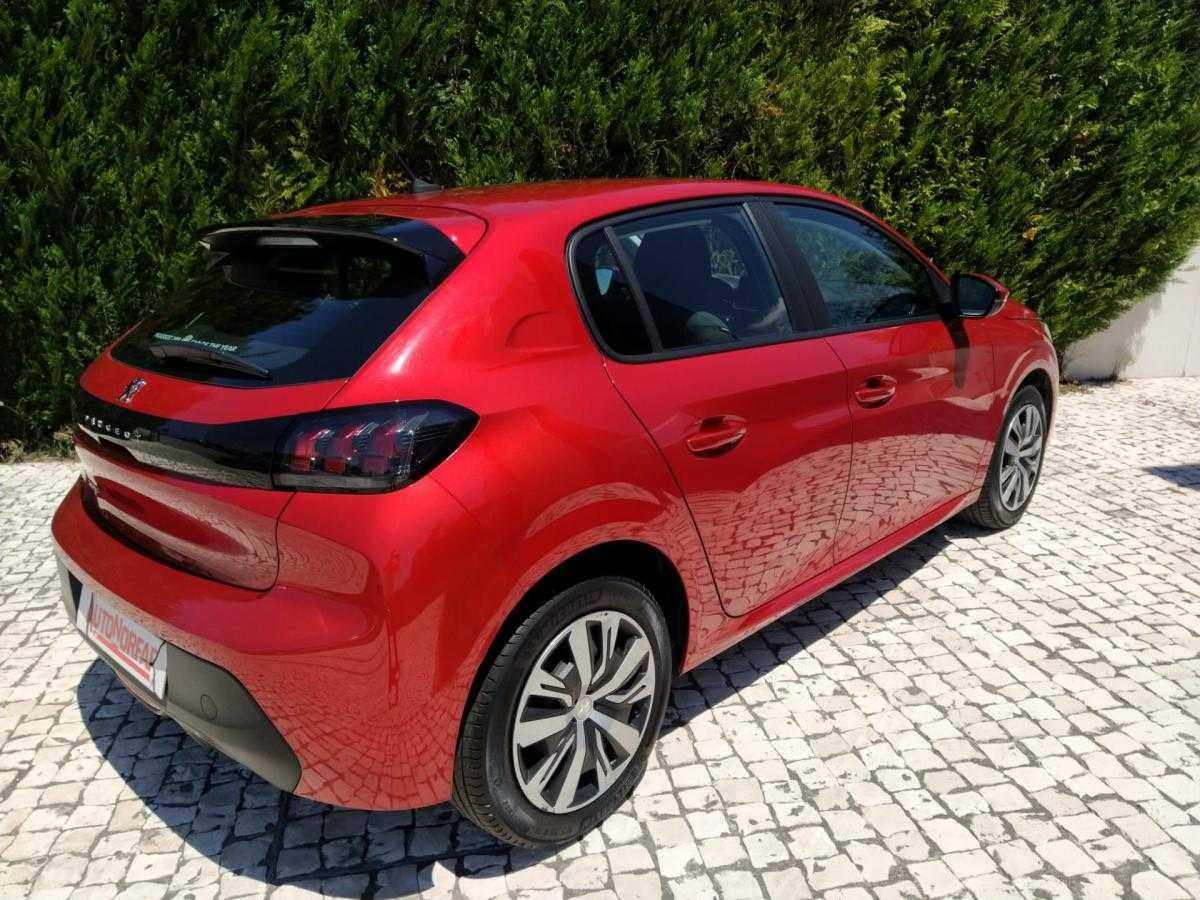 peugeot-208-2020-diesel-1499cc