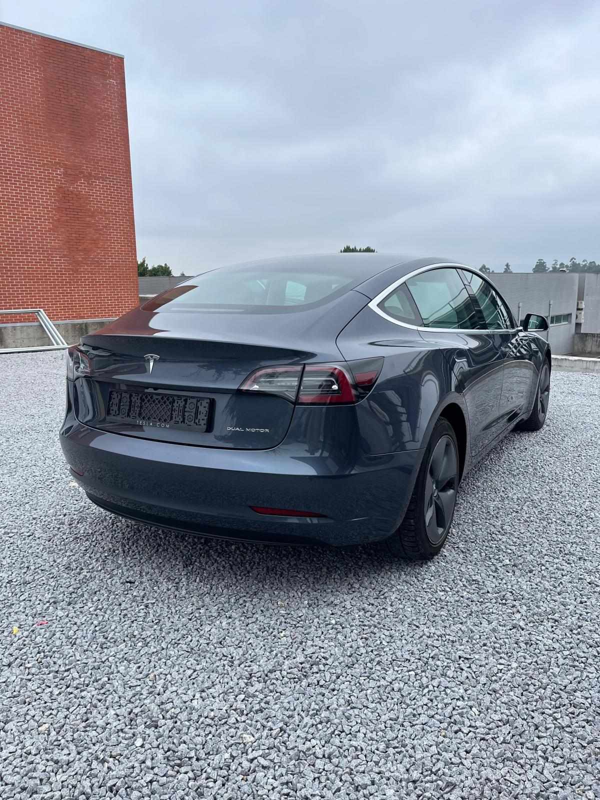 tesla-model-3-long-range-awd-2020-eletrico