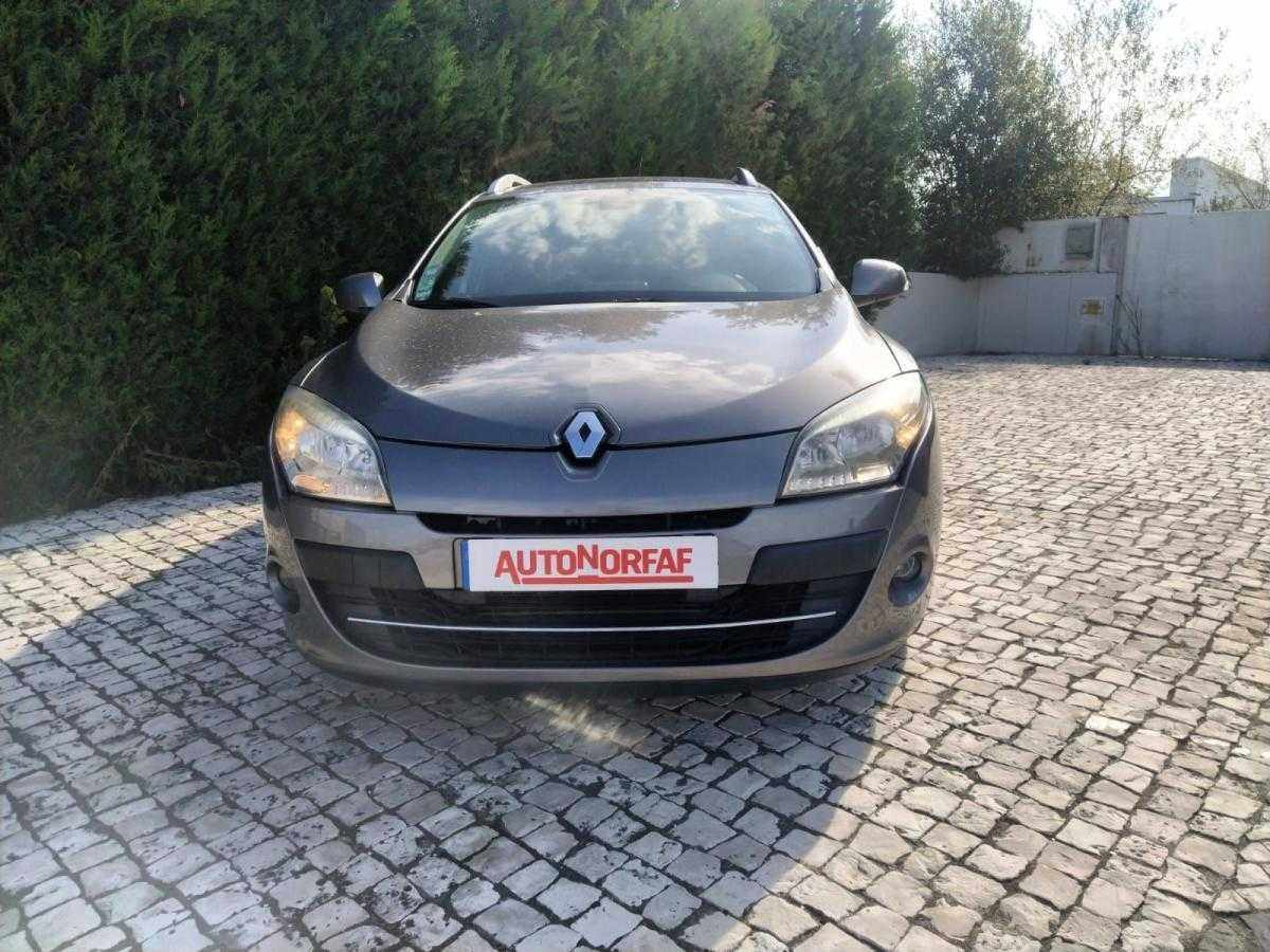 renault-megane-break-2010-diesel-1461cc