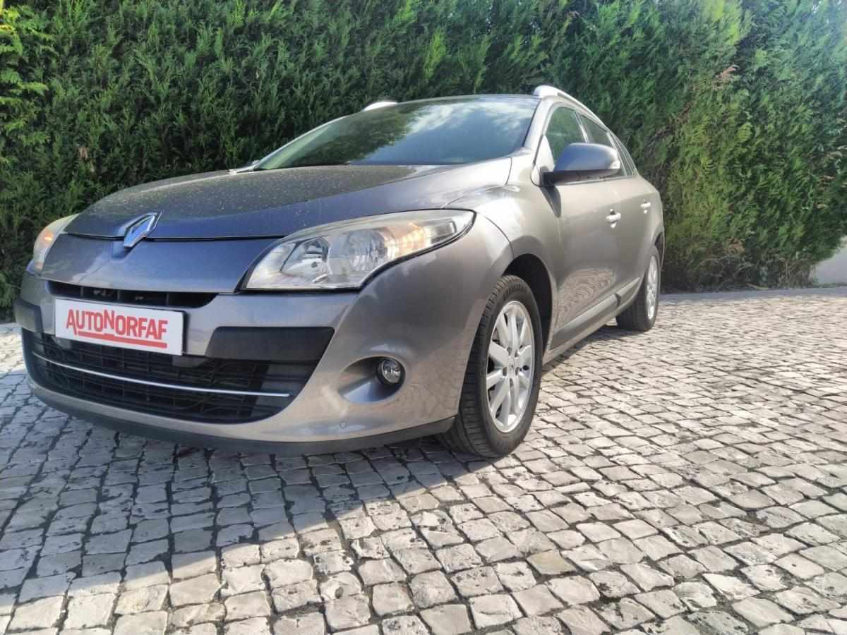 renault-megane-break-2010-diesel-1461cc