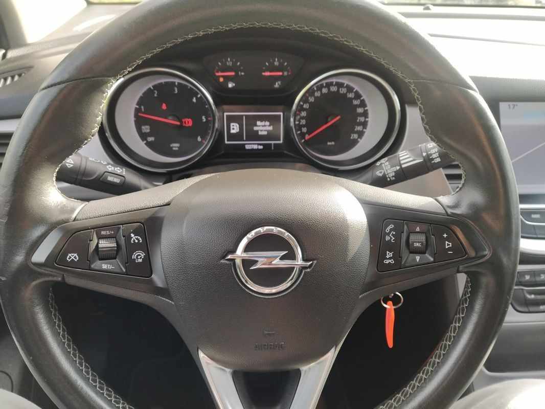 opel-astra-2018-diesel-1598cc