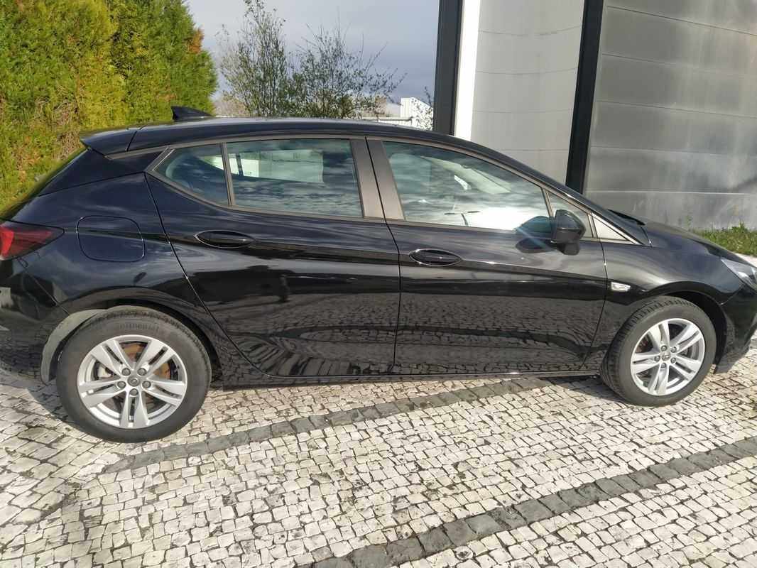 opel-astra-2018-diesel-1598cc