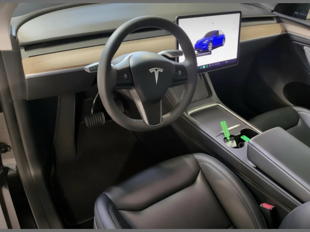 tesla-model-y-2024-eletrico-0cc