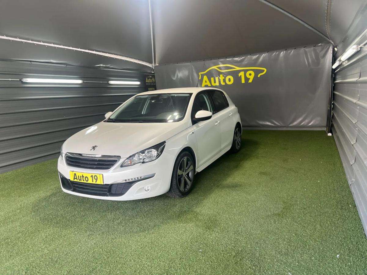 peugeot-308-2017-gasolina-1199cc