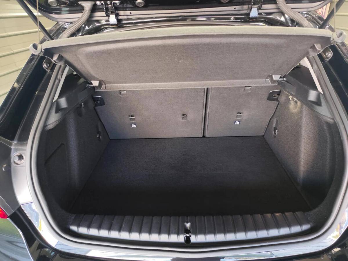 bmw-serie-1-116d-2021-diesel-1496cc