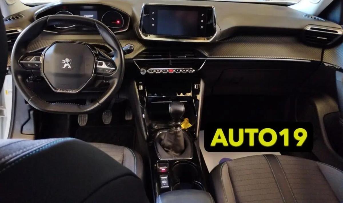 peugeot-2008-2021-gasolina-1199cc