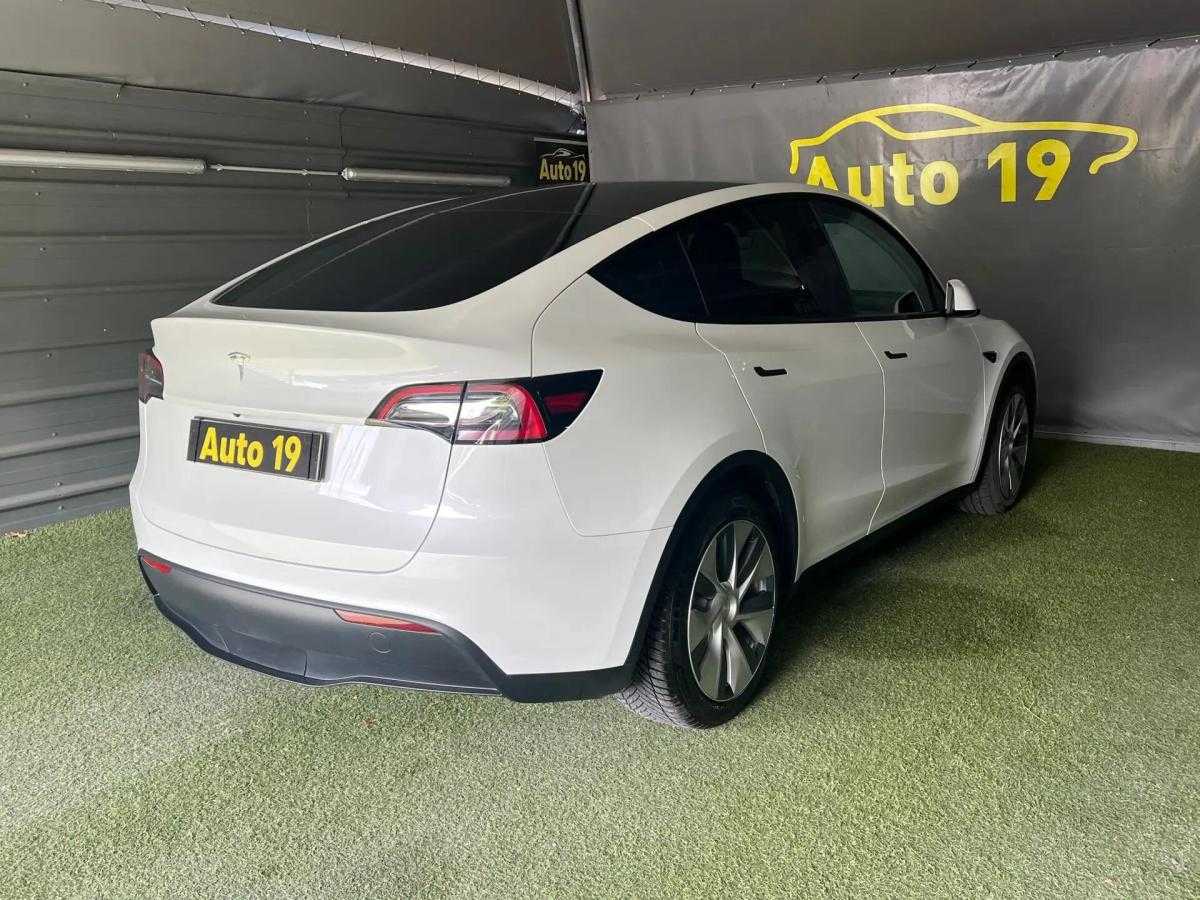 tesla-model-y-2023-eletrico-0cc