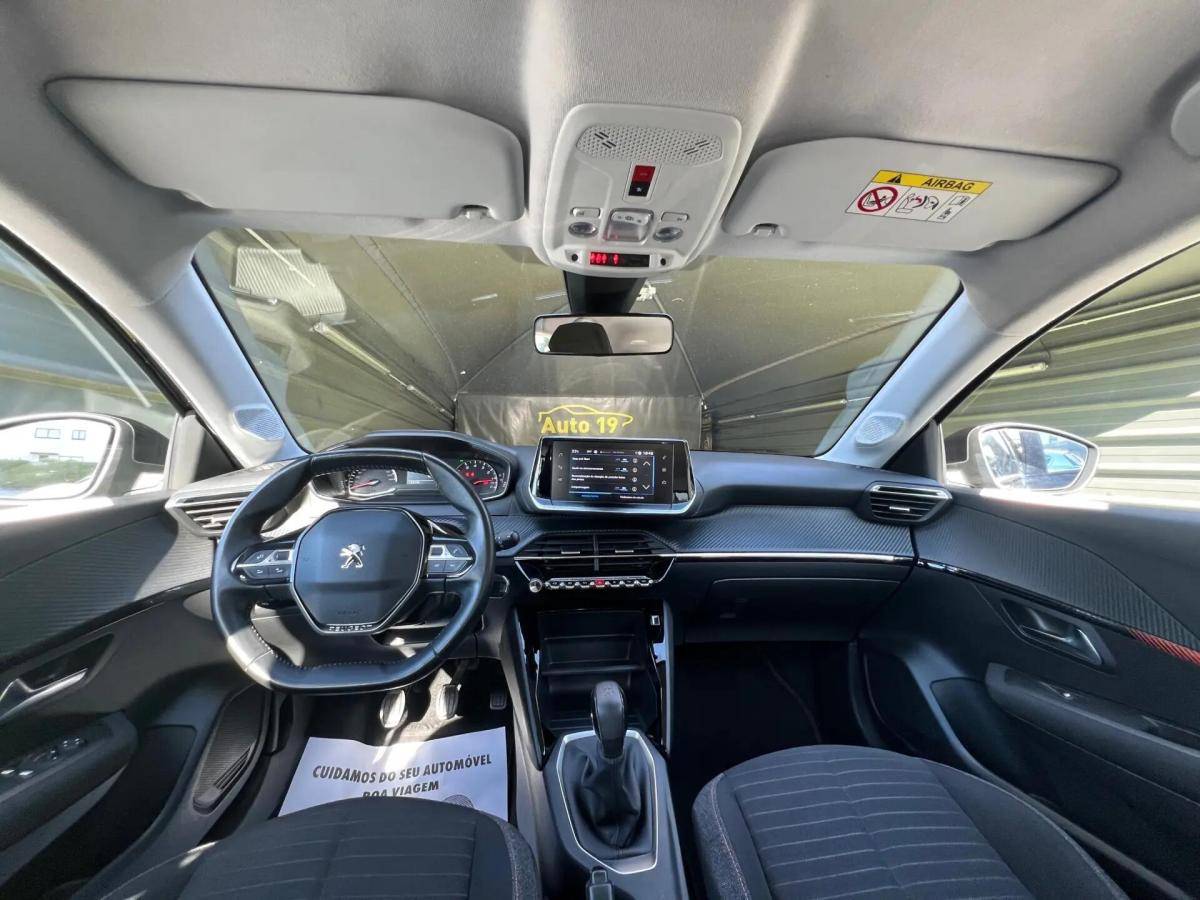 peugeot-208-2020-gasolina-1199cc