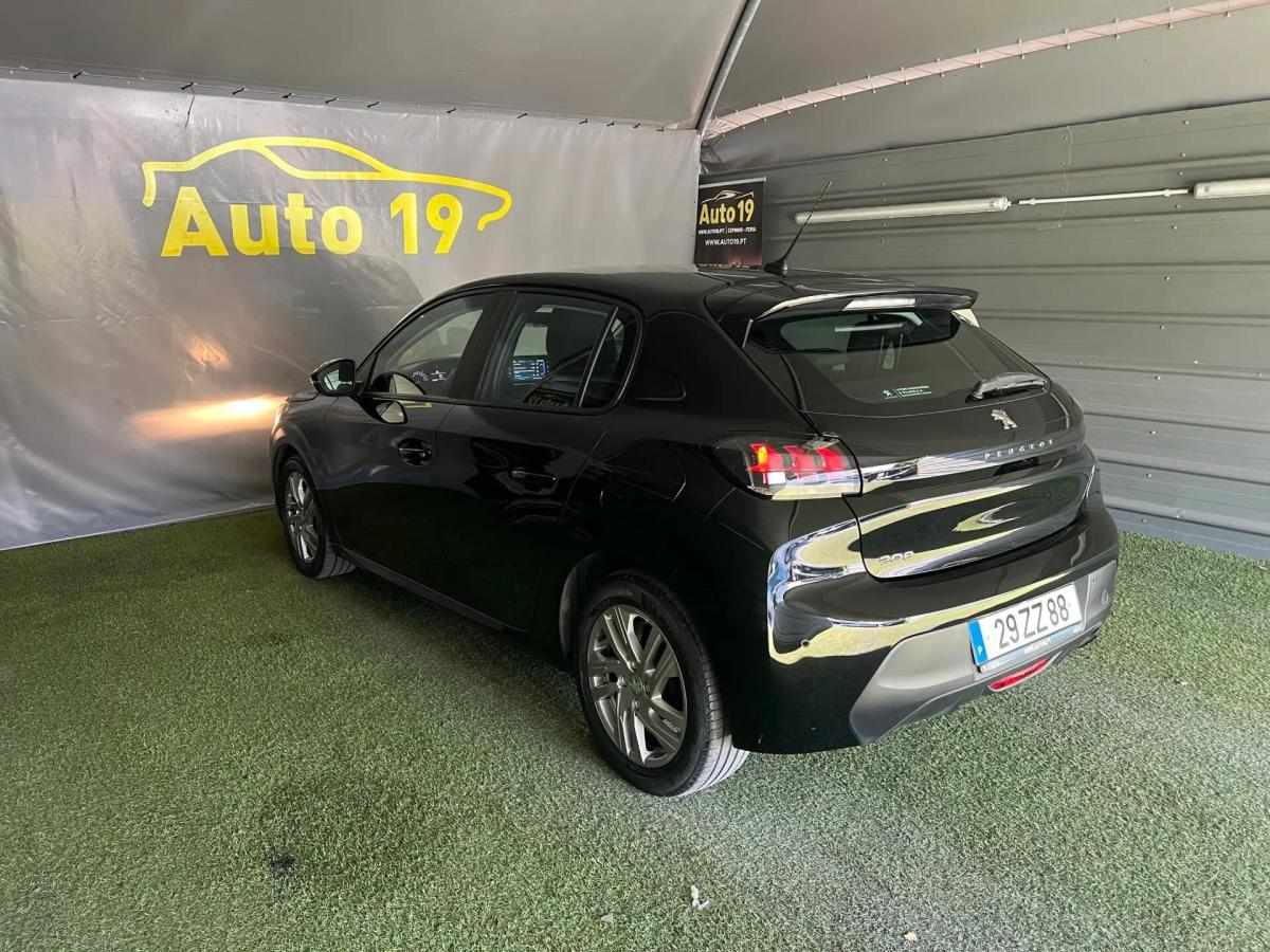peugeot-208-2020-gasolina-1199cc