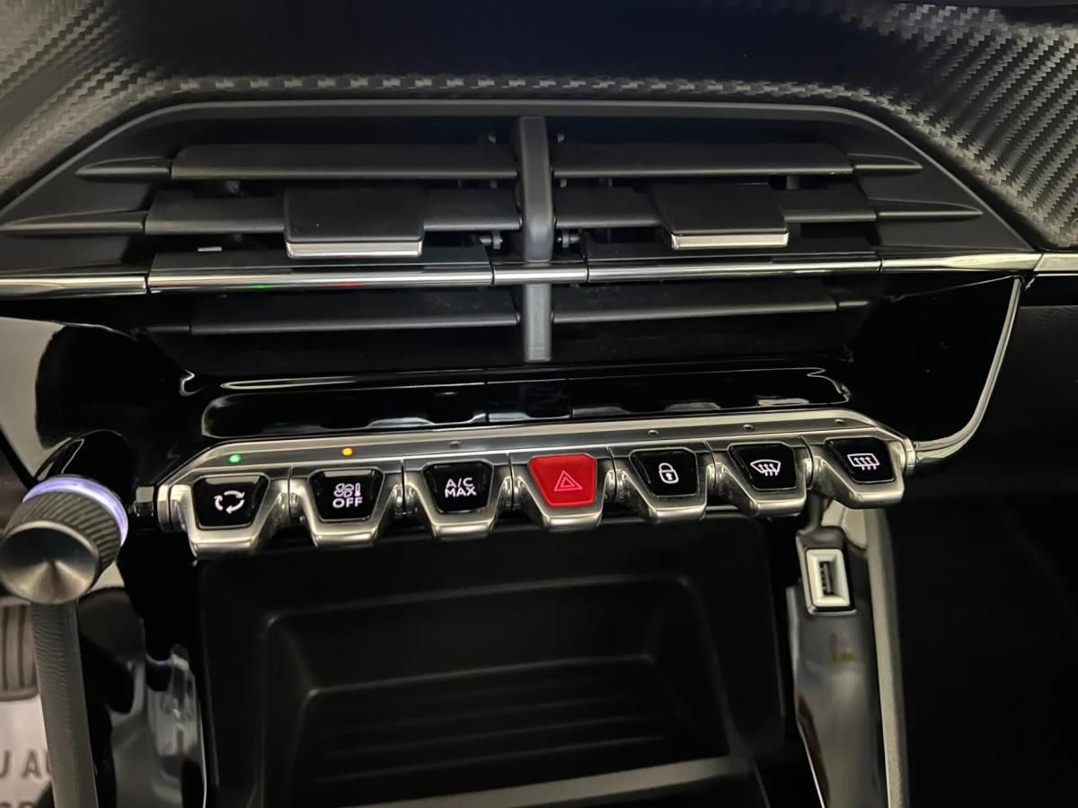 peugeot-208-2020-gasolina-1199cc