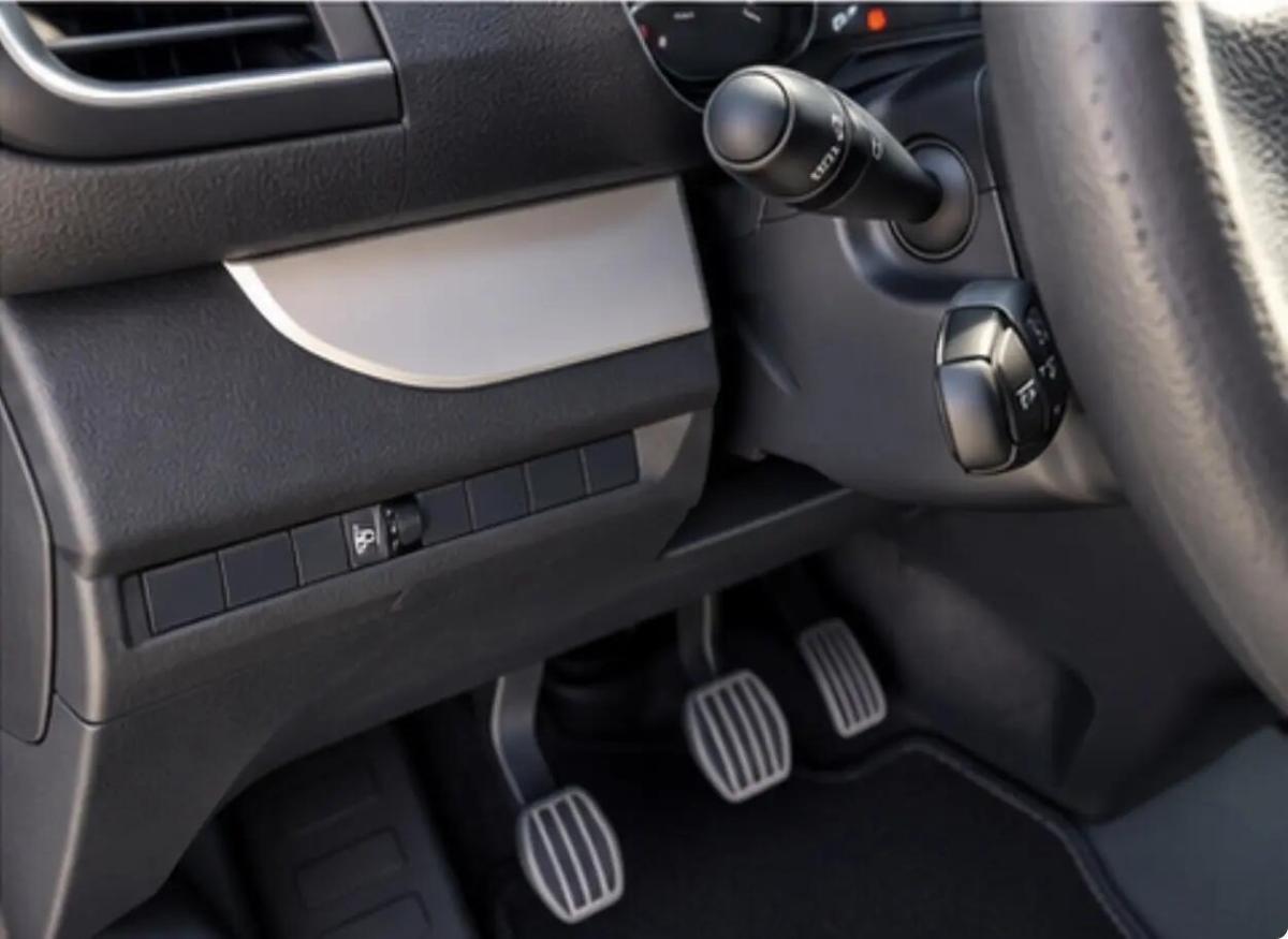 citroen-spacetourer-2021-diesel-1499cc