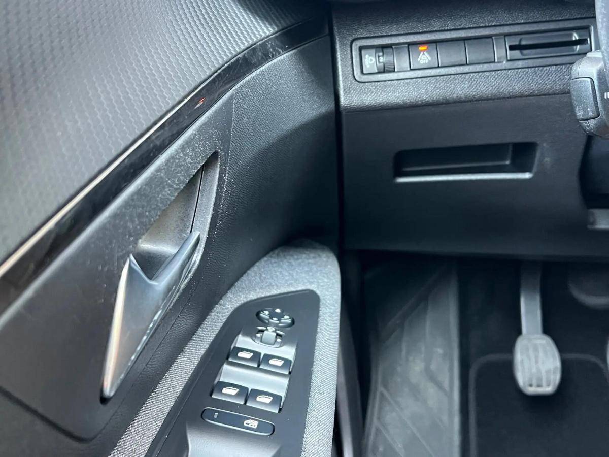 peugeot-3008-2021-diesel-1499cc