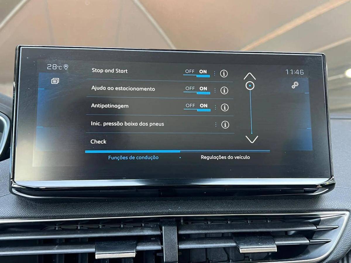 peugeot-3008-2021-diesel-1499cc