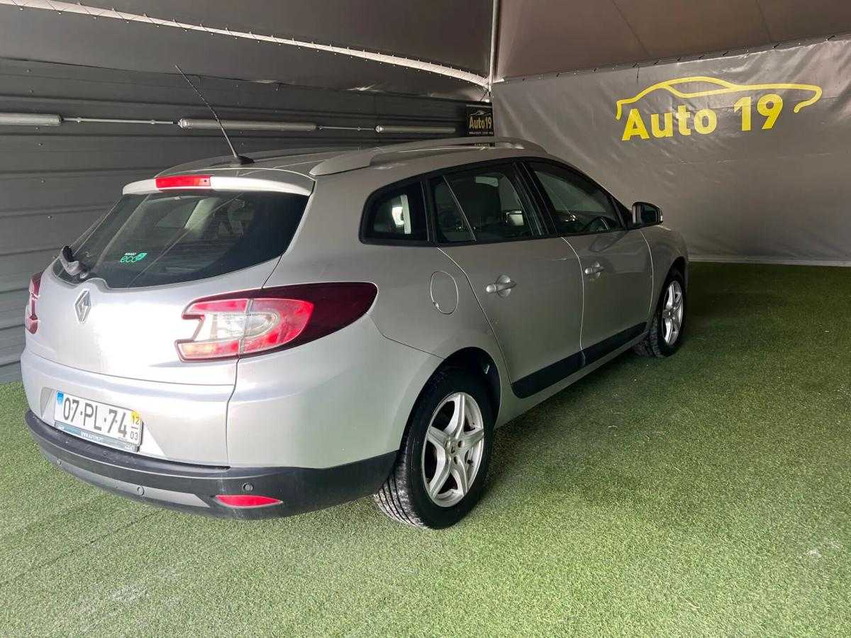renault-megane-sport-tourer-2012-diesel-1461cc