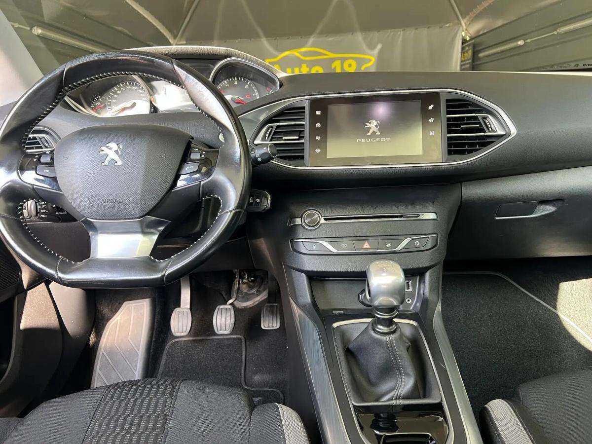peugeot-308-sw-2015-diesel-1560cc
