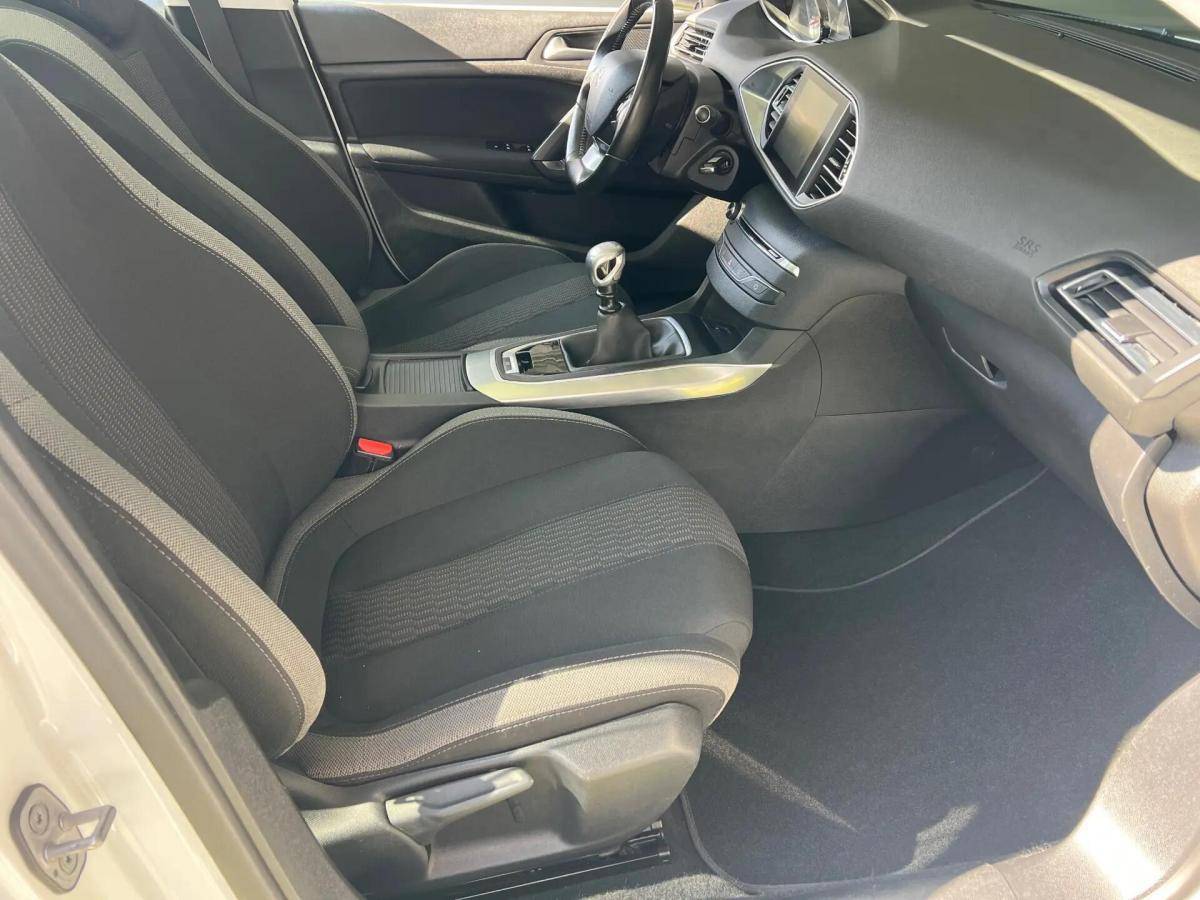 peugeot-308-sw-2015-diesel-1560cc